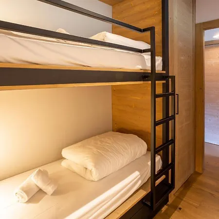 Stallion D15 Apartament